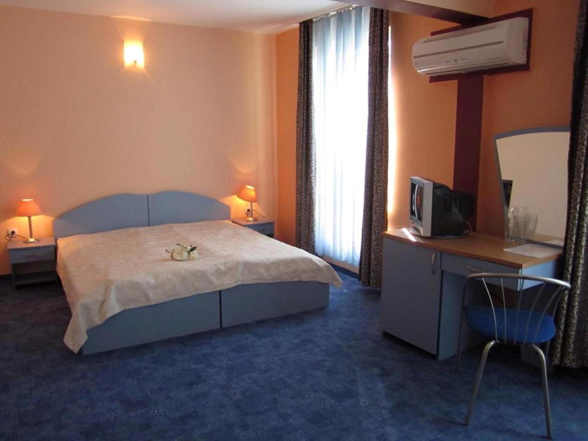 Hotel Shterev Sopot Bilik gambar