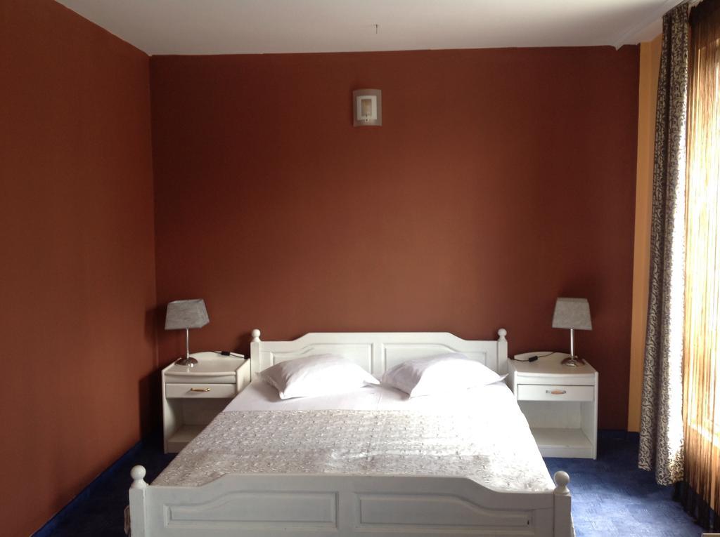Hotel Shterev Sopot Luaran gambar