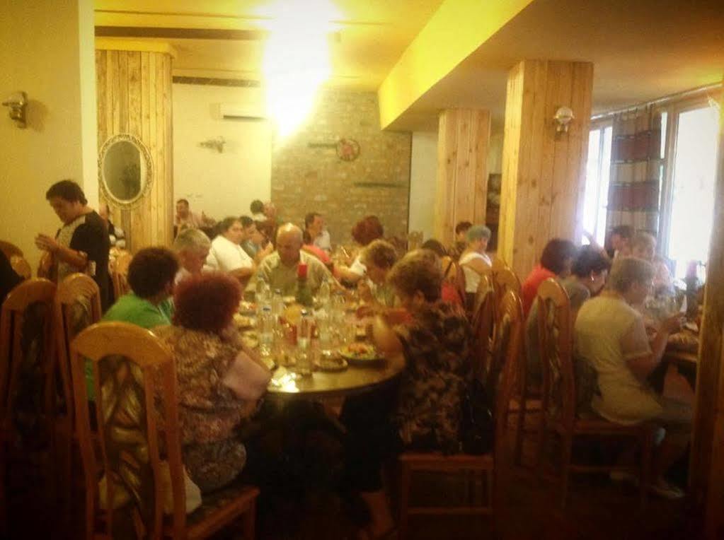 Hotel Shterev Sopot Luaran gambar